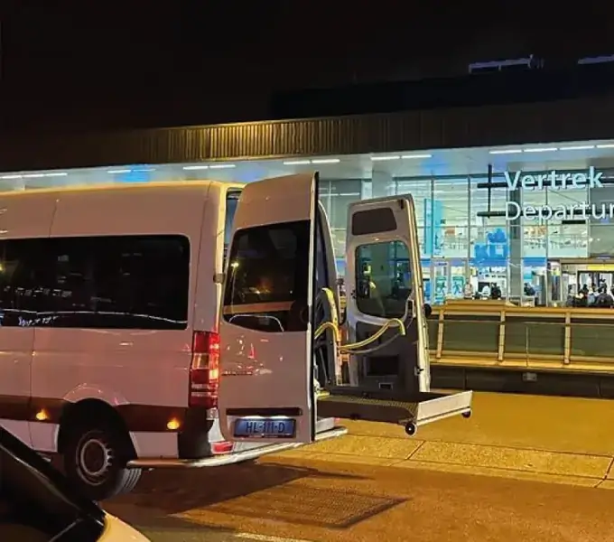Rolstoeltaxi ziekenhuisvervoer Naarden